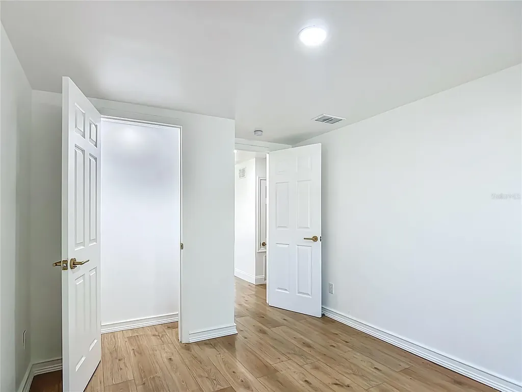 8781 S Lakeshore Drive Floral City FL 34436