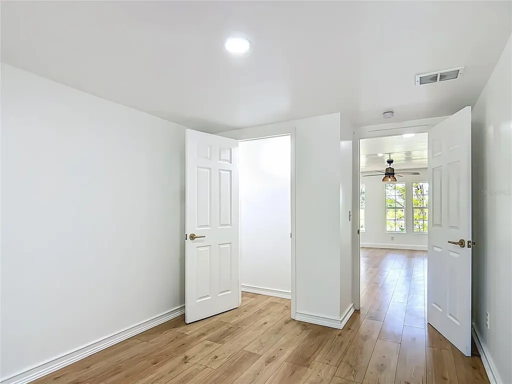 8781 S Lakeshore Drive Floral City FL 34436