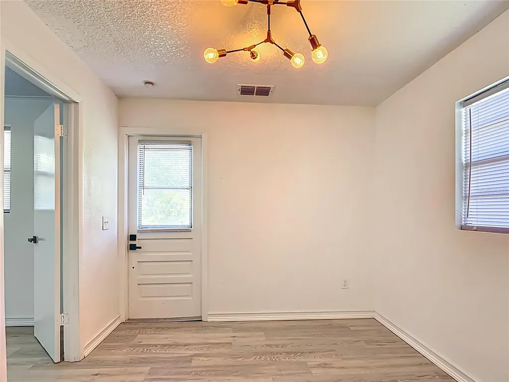 8781 S Lakeshore Drive Floral City FL 34436