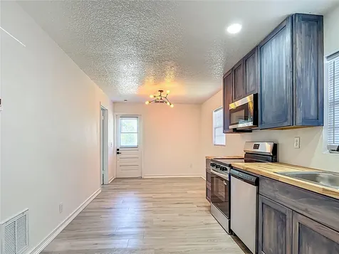 8781 S Lakeshore Drive Floral City FL 34436