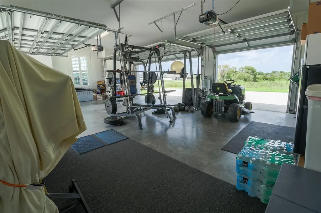 5054 Lake Toscana Drive Wimauma FL 33598