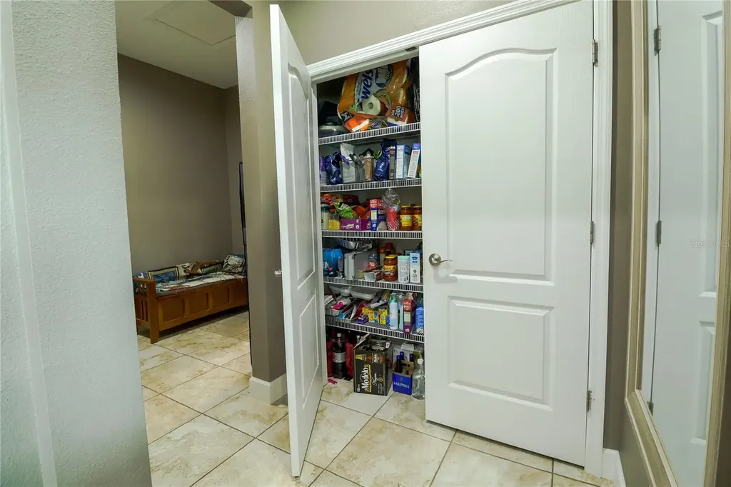 5054 Lake Toscana Drive Wimauma FL 33598
