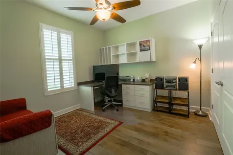 5054 Lake Toscana Drive Wimauma FL 33598