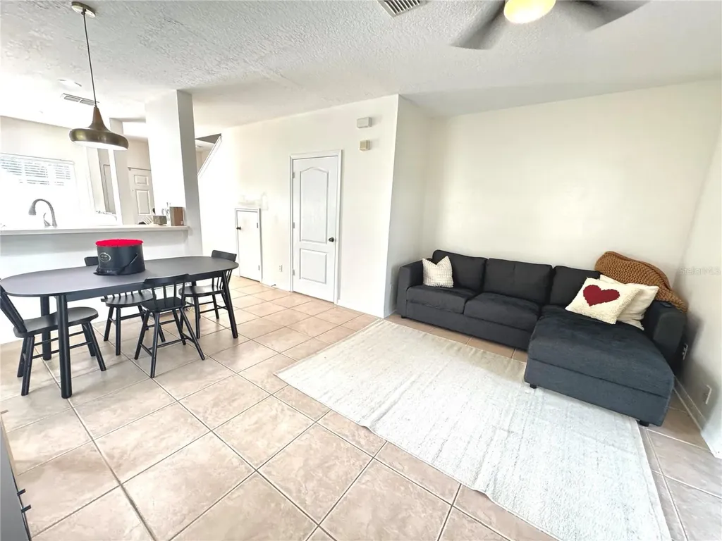 3660 Wilshire Way Road Orlando FL 32829