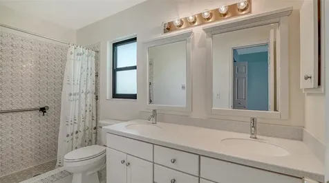 1402 Palmwood Drive Sarasota FL 34232