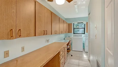 1402 Palmwood Drive Sarasota FL 34232