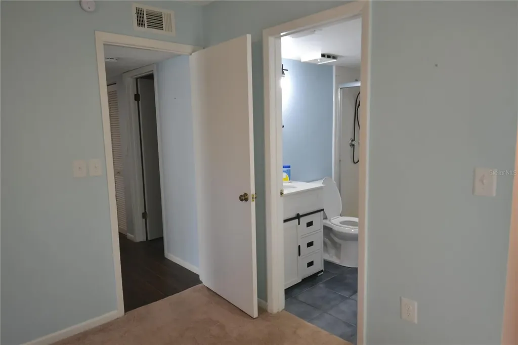 3232 Lake Pine Way E Tarpon Springs FL 34688