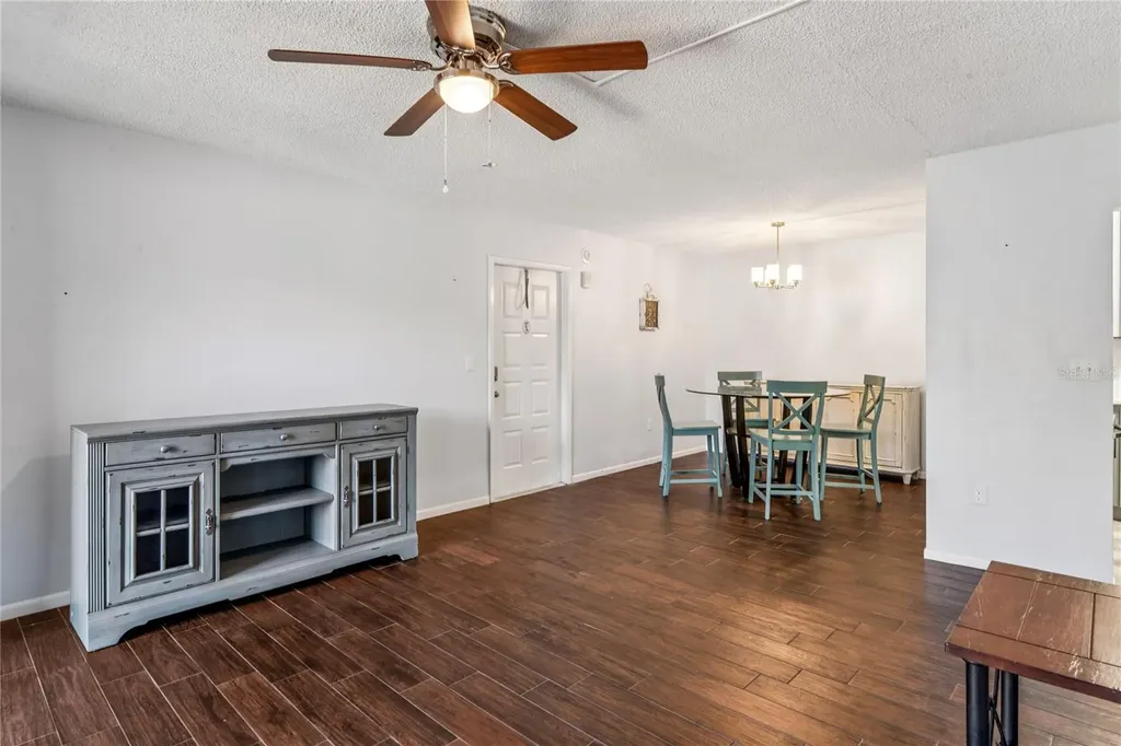 3232 Lake Pine Way E Tarpon Springs FL 34688