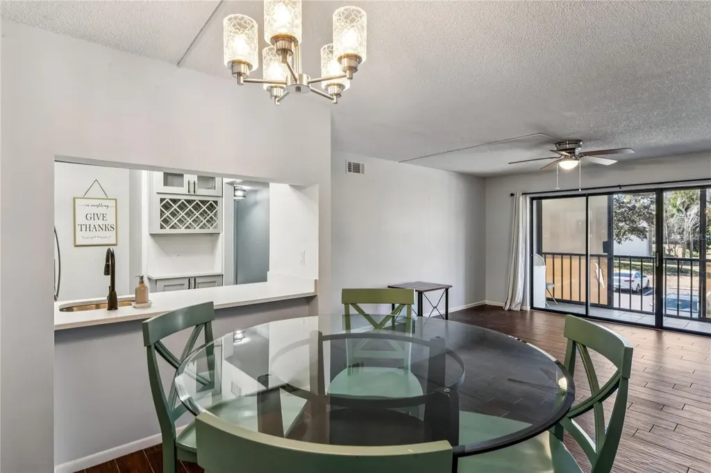 3232 Lake Pine Way E Tarpon Springs FL 34688