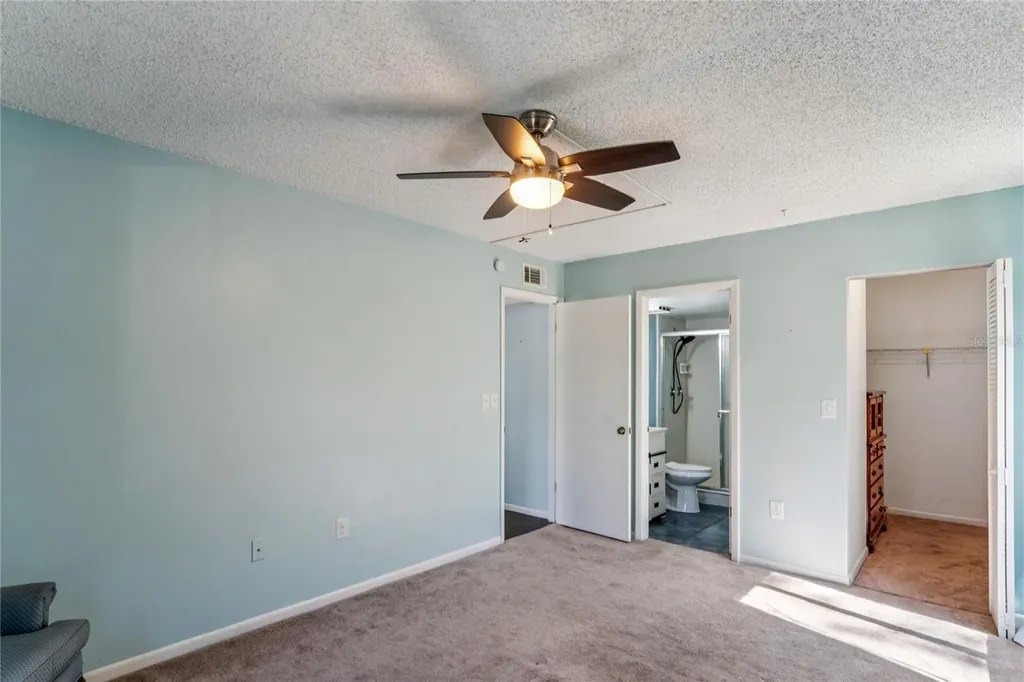 3232 Lake Pine Way E Tarpon Springs FL 34688
