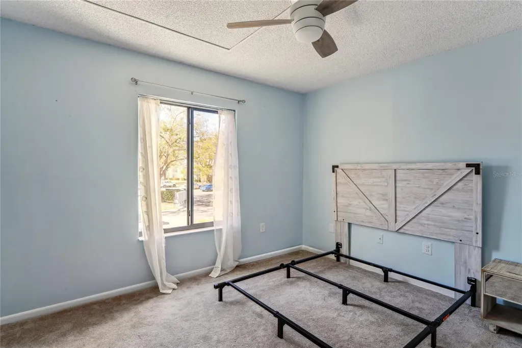3232 Lake Pine Way E Tarpon Springs FL 34688