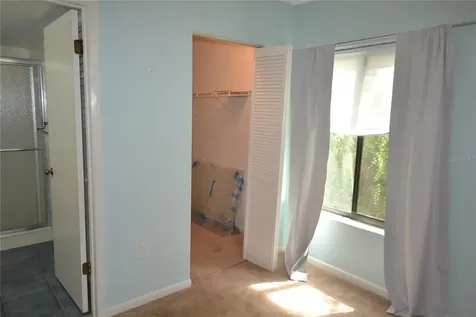 3232 Lake Pine Way E Tarpon Springs FL 34688