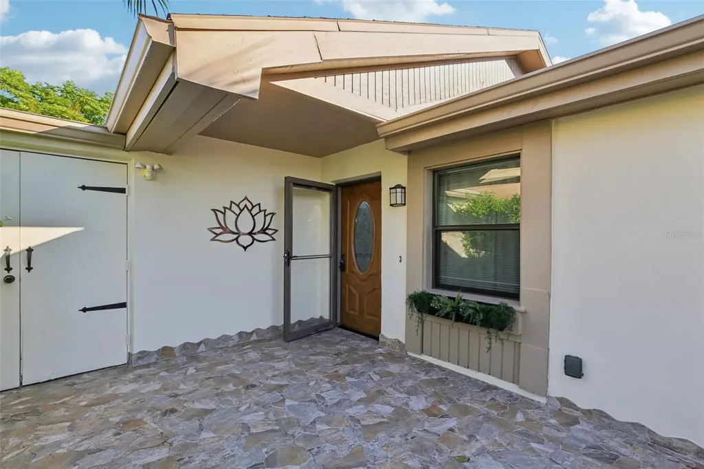 210 Eric Court Oldsmar FL 34677