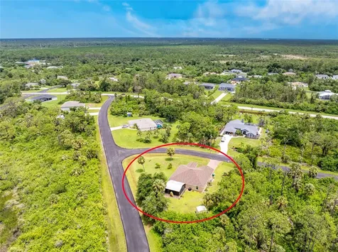 9347 Loyola Avenue Englewood FL 34224