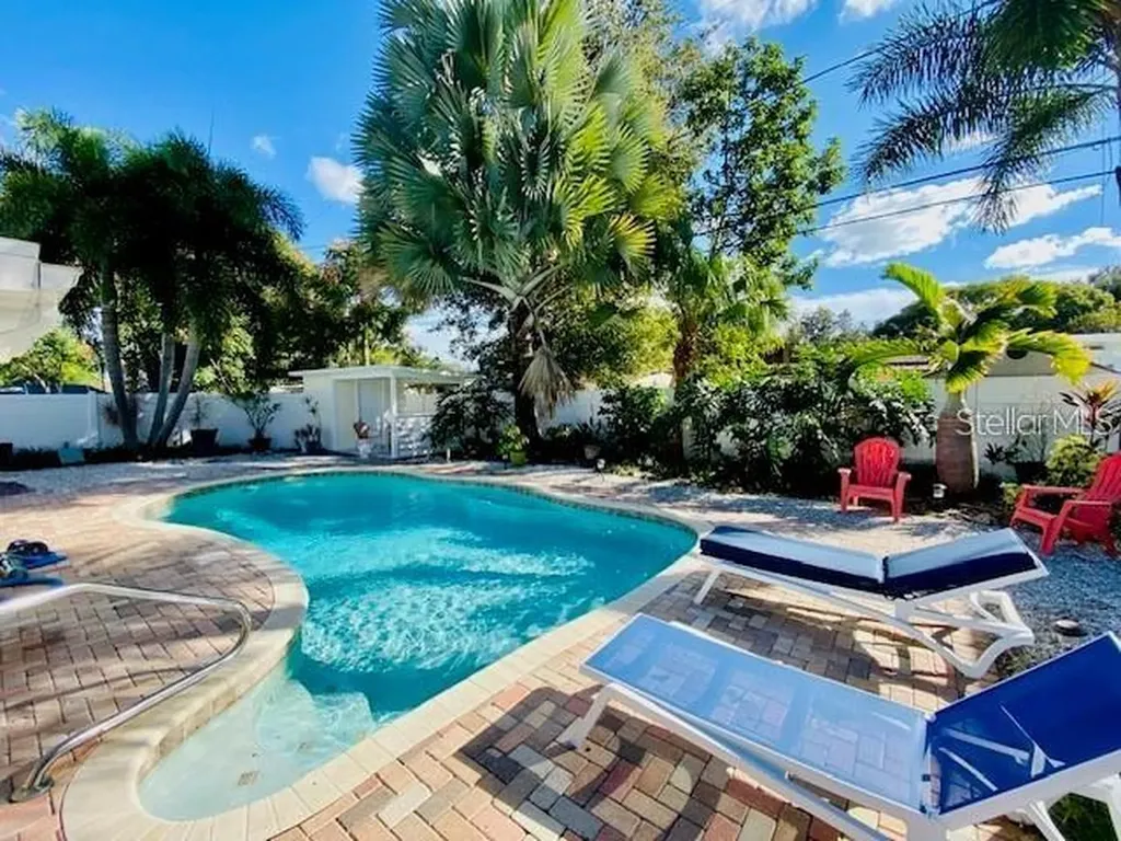 10172 63rd Avenue Seminole FL 33772