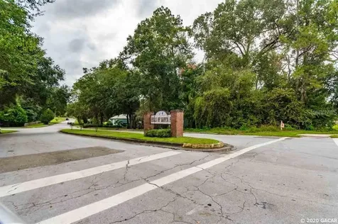 2804 And 2730 NW 104th Court Gainesville FL 32606
