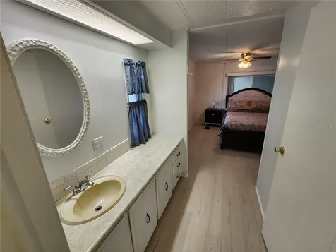 808 53rd Avenue E Bradenton FL 34203