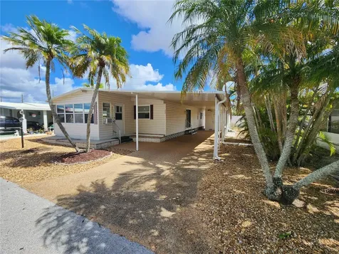 808 53rd Avenue E Bradenton FL 34203