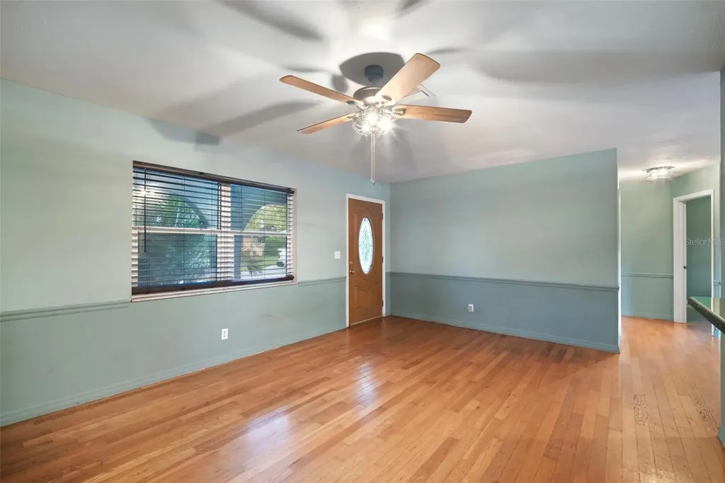 5924 16th Lane NE St Petersburg FL 33703
