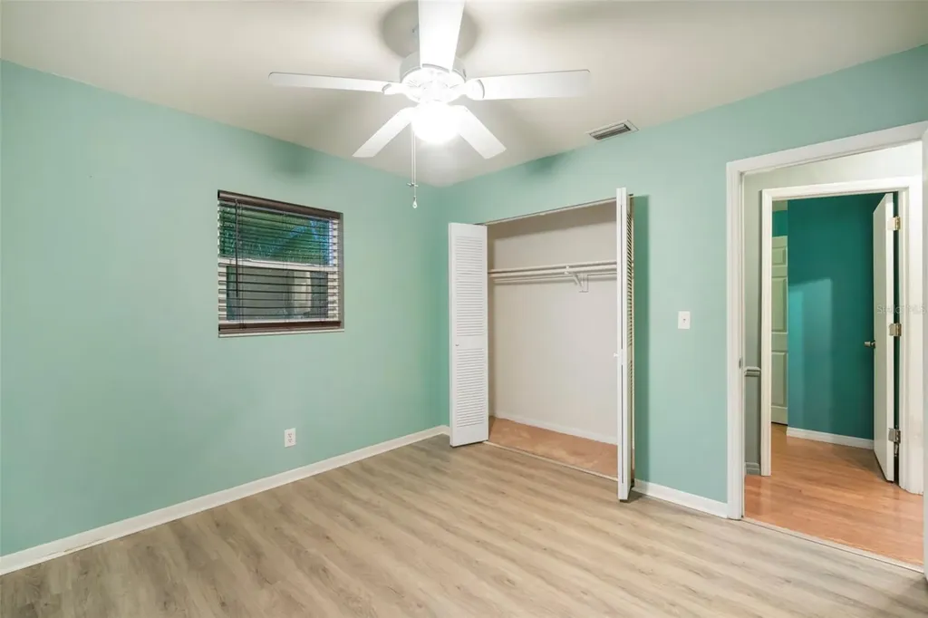 5924 16th Lane NE St Petersburg FL 33703