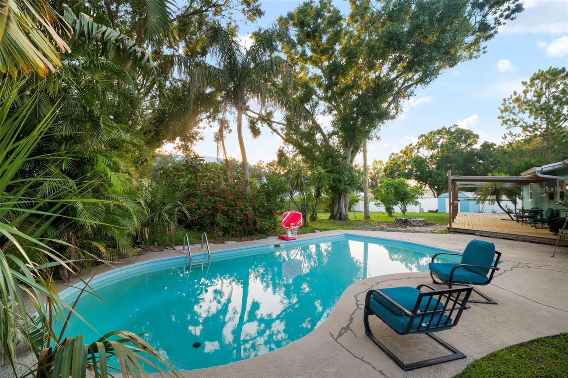 5924 16th Lane NE St Petersburg FL 33703
