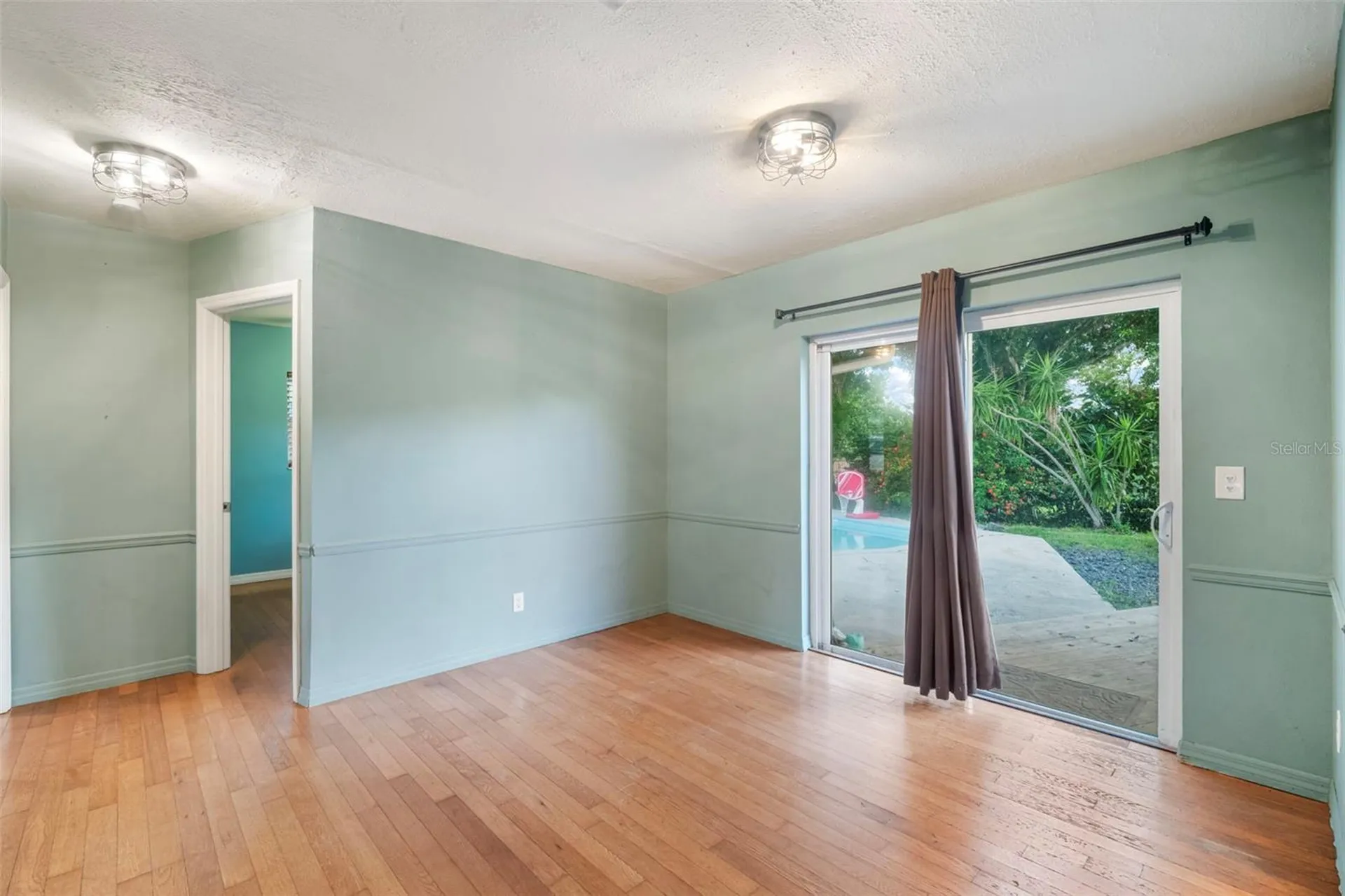5924 16th Lane NE St Petersburg FL 33703
