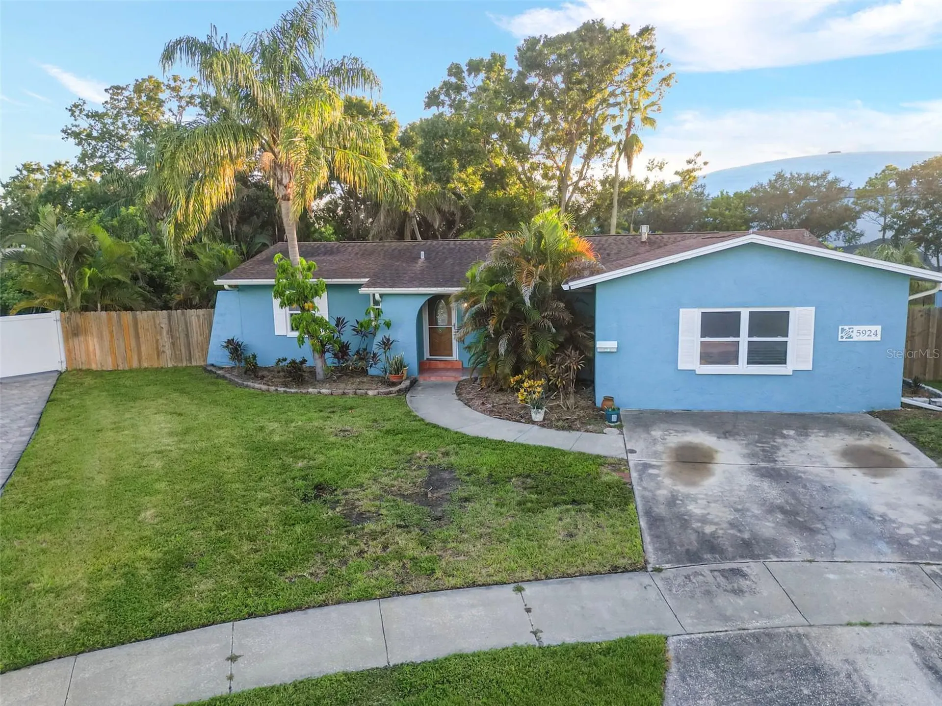 5924 16th Lane NE St Petersburg FL 33703