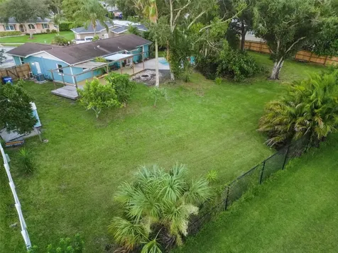5924 16th Lane NE St Petersburg FL 33703
