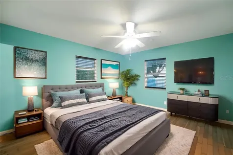5924 16th Lane NE St Petersburg FL 33703