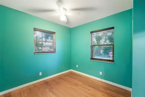 5924 16th Lane NE St Petersburg FL 33703