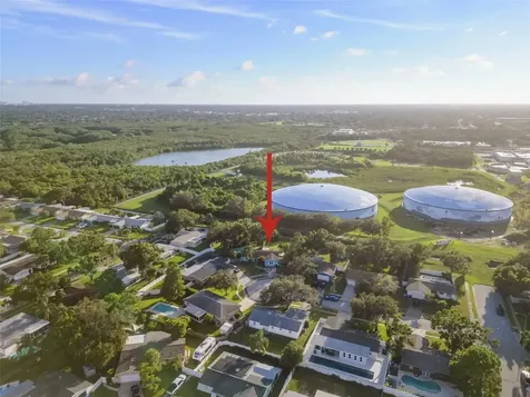 5924 16th Lane NE St Petersburg FL 33703