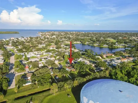 5924 16th Lane NE St Petersburg FL 33703