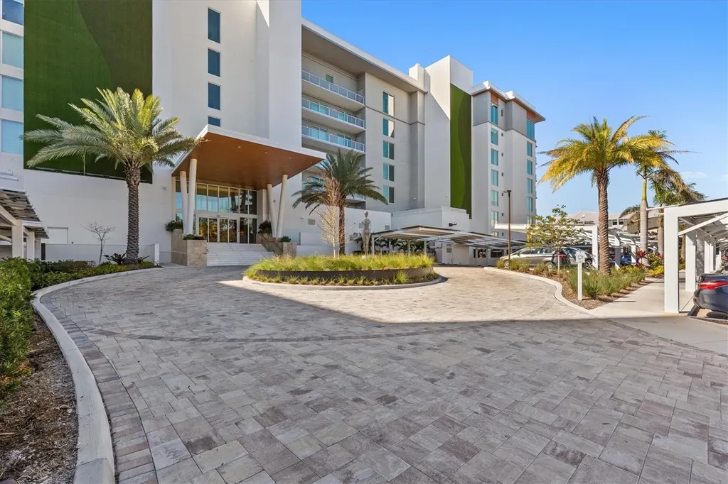 1020 Sunset Point Road Clearwater FL 33755