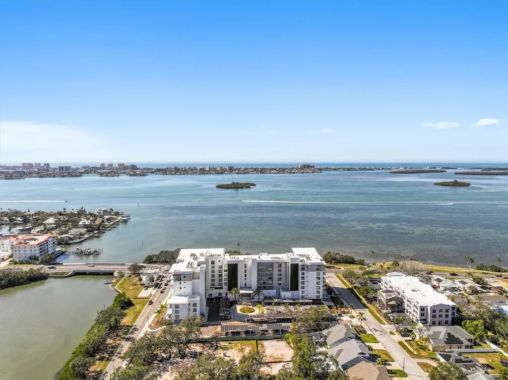 1020 Sunset Point Road Clearwater FL 33755