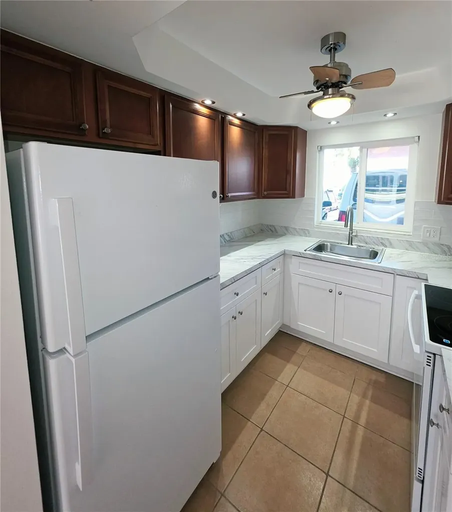 4580 Overlook Drive NE St Petersburg FL 33703