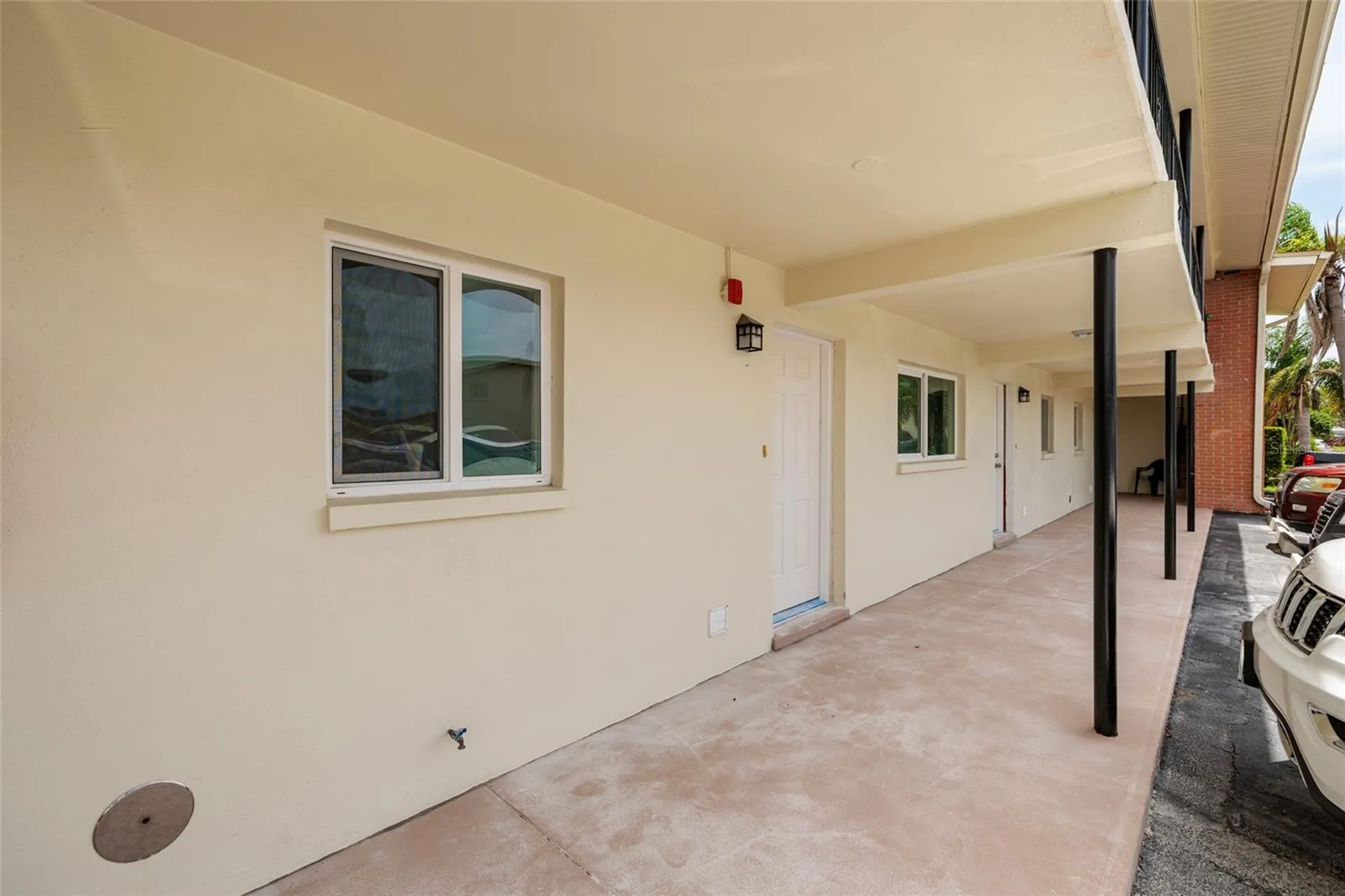 4580 Overlook Drive NE St Petersburg FL 33703
