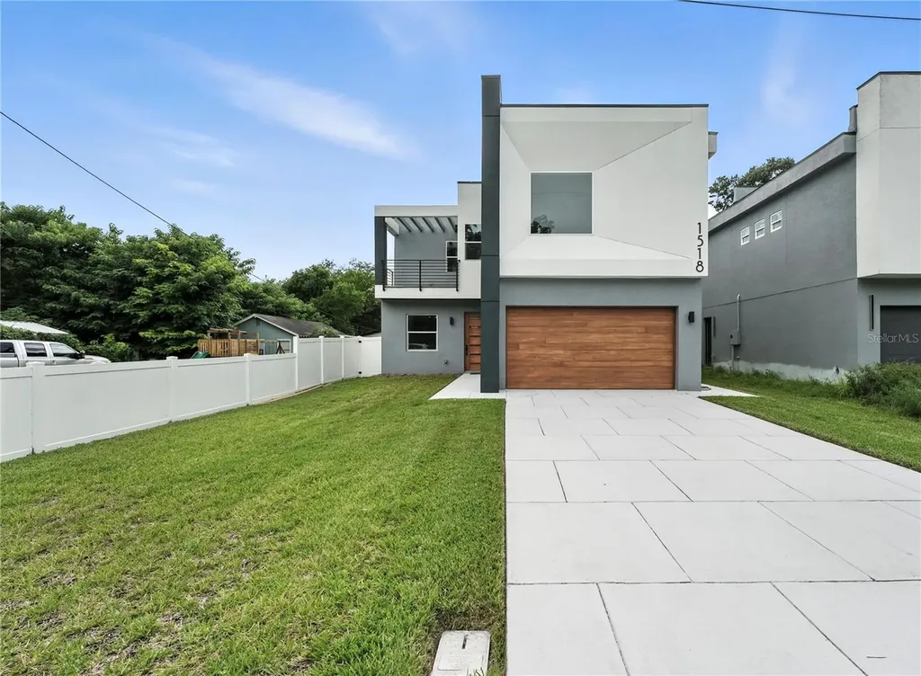 1518 Cloverlawn Avenue Orlando FL 32806