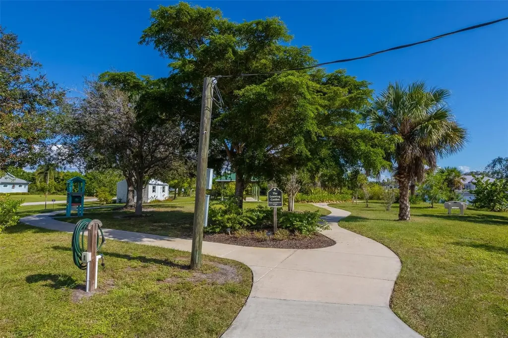 15089 Lakeland Circle Port Charlotte FL 33981