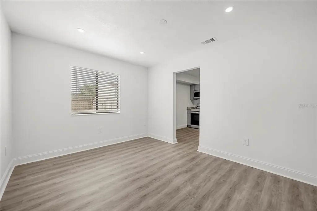 217 Debora Court Altamonte Springs FL 32701