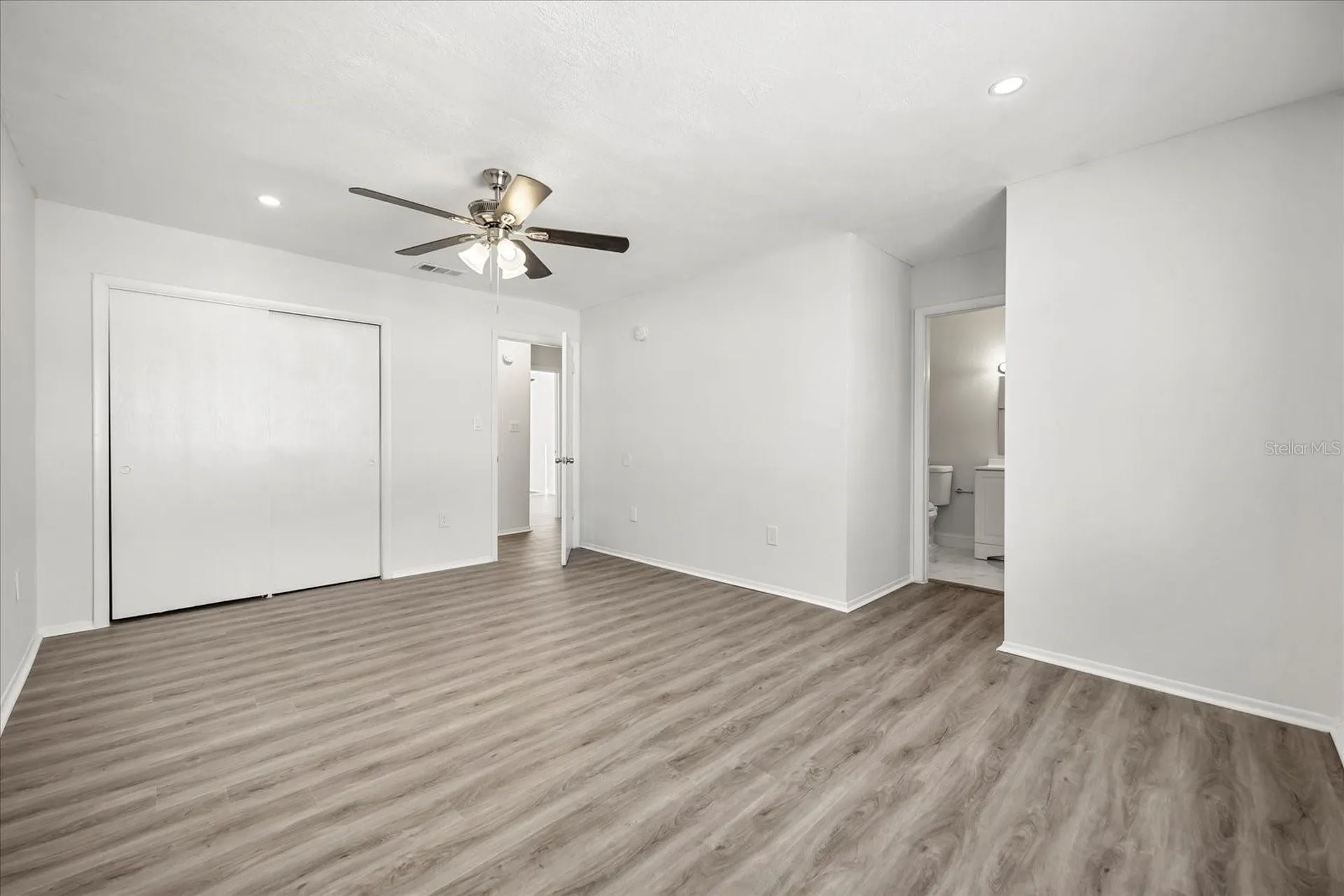 217 Debora Court Altamonte Springs FL 32701