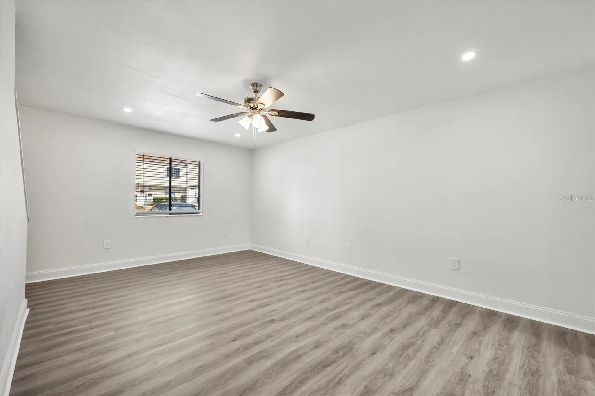 217 Debora Court Altamonte Springs FL 32701