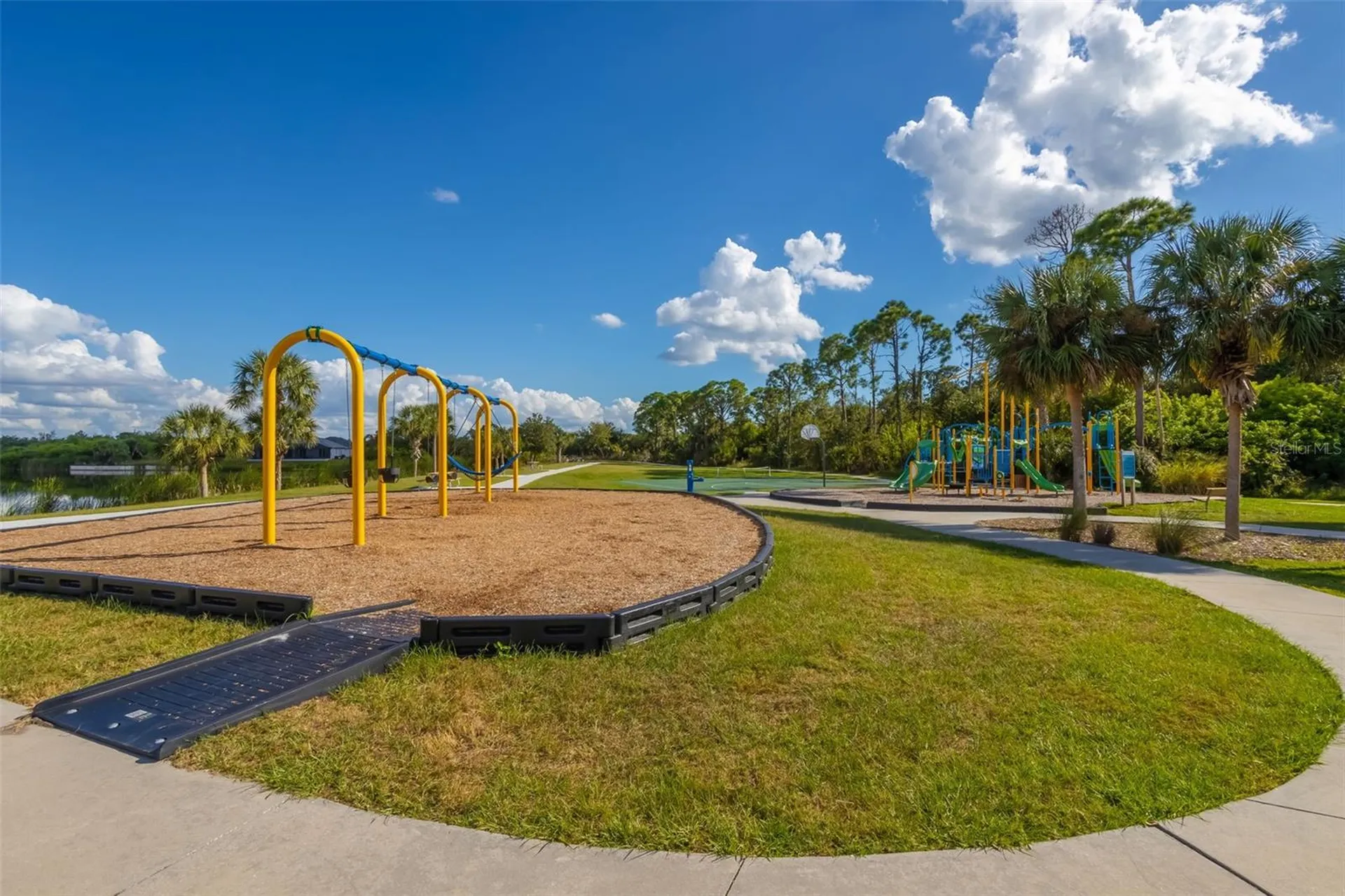 10098 Army Circle Port Charlotte FL 33981