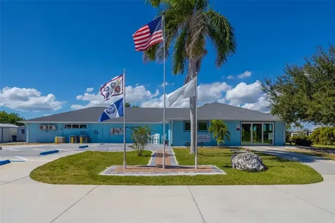 10098 Army Circle Port Charlotte FL 33981