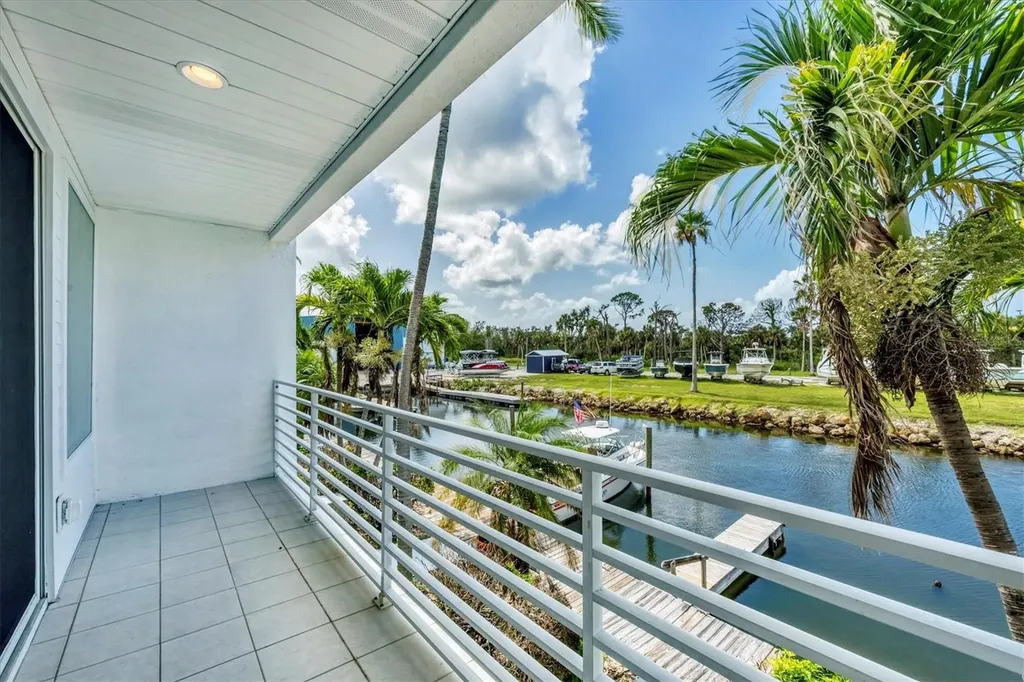 8234 Harborside Circle Englewood FL 34224