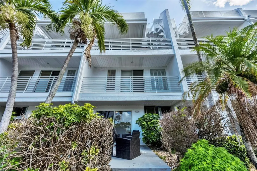 8234 Harborside Circle Englewood FL 34224