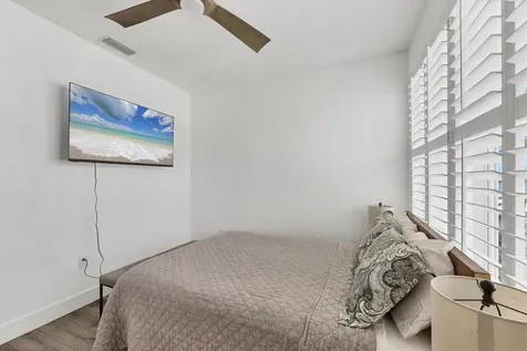 8234 Harborside Circle Englewood FL 34224