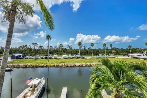 8234 Harborside Circle Englewood FL 34224