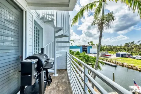 8234 Harborside Circle Englewood FL 34224