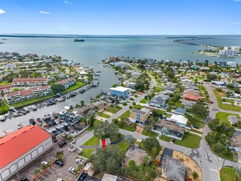 2413 Baywood Drive E Dunedin FL 34698