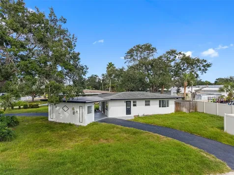 2413 Baywood Drive E Dunedin FL 34698
